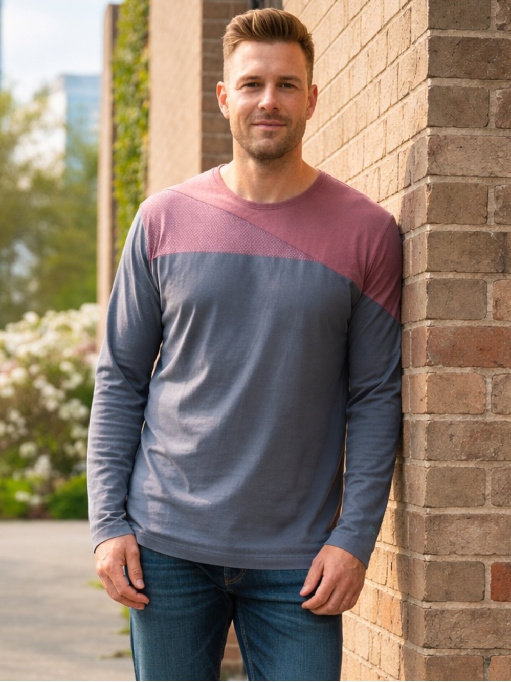 BOSS Hugo Boss Men Regular Fit Colorblock Long Sleeve Crewneck T-Shirt XL